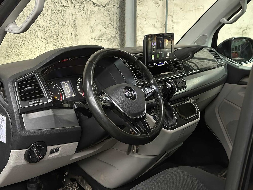 Volkswagen Transporter T6 2.0 TDI L2H1 Dubbele cabine Highline DSG 204pk 2016, VV-193-B