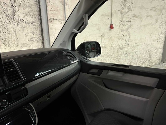 Volkswagen Transporter T6 2.0 TDI L2H1 DC Highline DSG 204pk 2016, VV-193-B