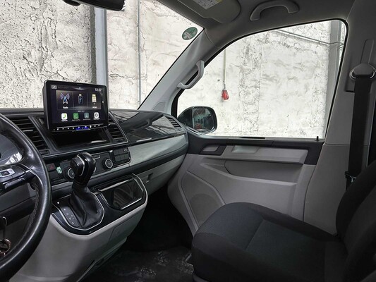 Volkswagen Transporter T6 2.0 TDI L2H1 DC Highline DSG 204pk 2016, VV-193-B