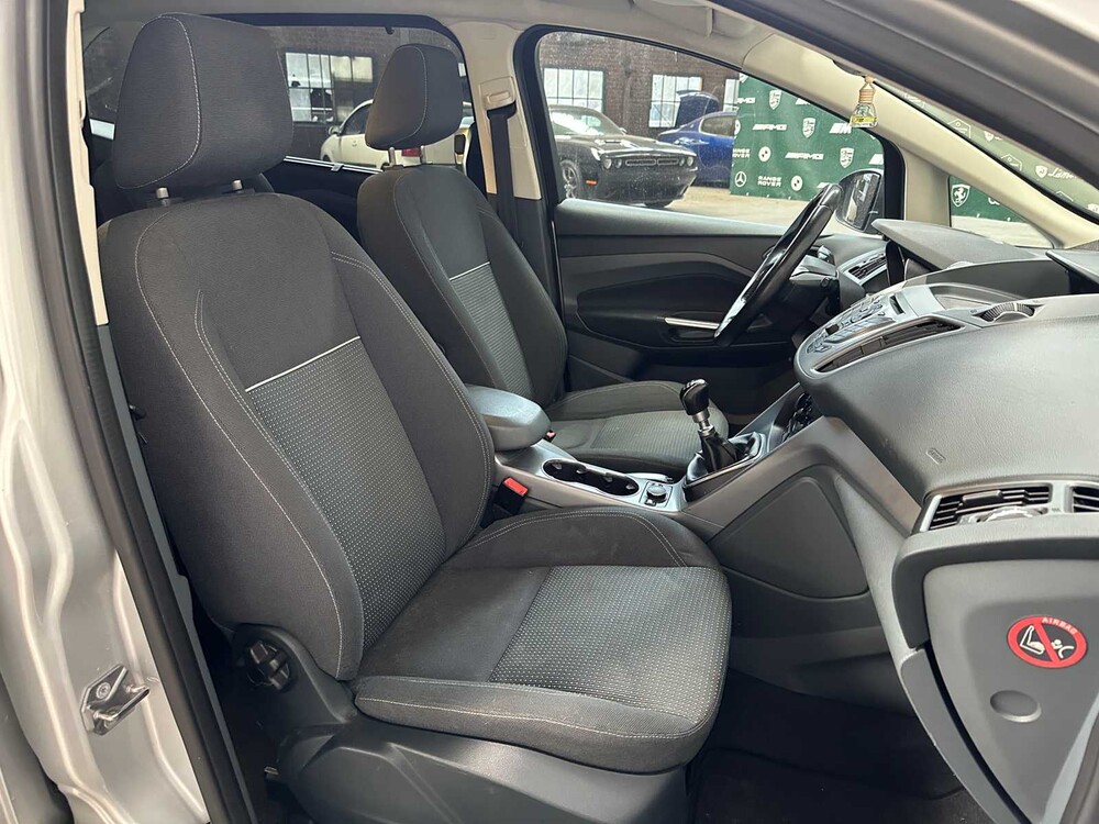 Ford Grand C-Max 1.0 Ambiente 7p. 101pk 2015, G-110-LD