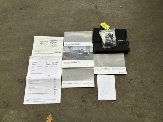 Renault Megane Estate 1.3 TCe Business Zen 140pk 2021, K-885-NZ