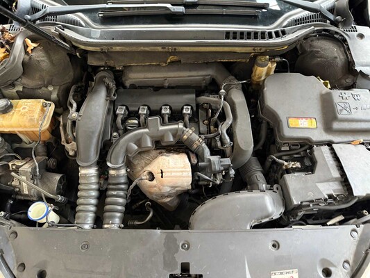 Peugeot 508 SW 1.6 THP Blue L. Exe. 157pk 2012, 33-TDJ-1