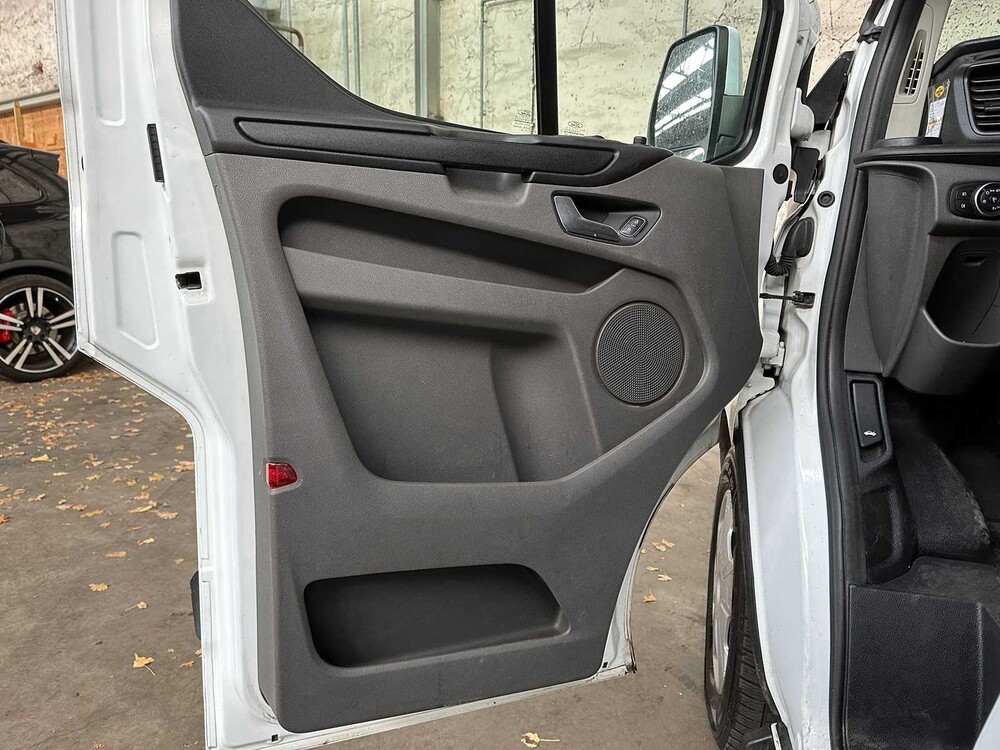 Ford Transit Custom 320 2,0 TDCI L1H2 9 persoons 105pk 2018, N-816-HS