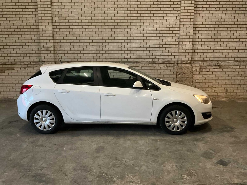 Opel Astra 210073KM Bouwjaar: 2012