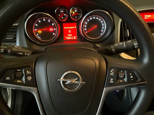 Opel Astra 210073KM Bouwjaar: 2012