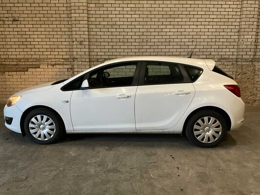 Opel Astra 210073KM Bouwjaar: 2012
