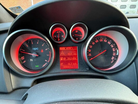Opel Astra GTC OPC 2.0 Turbo km:99961 bouwjaar:2012