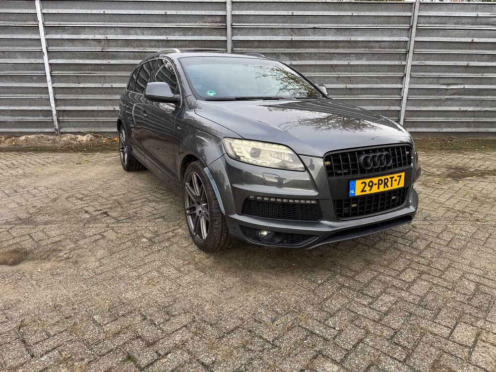 Audi Q7 3.0 TDI Quattro Clean Diesel Pro Line Plus 5+2 239pk 2010, 29-PRT-7