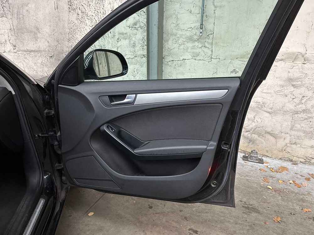 Audi A4 Limousine 1.8 TFSI Pro Line Business 160pk 2008, 32-GPZ-8