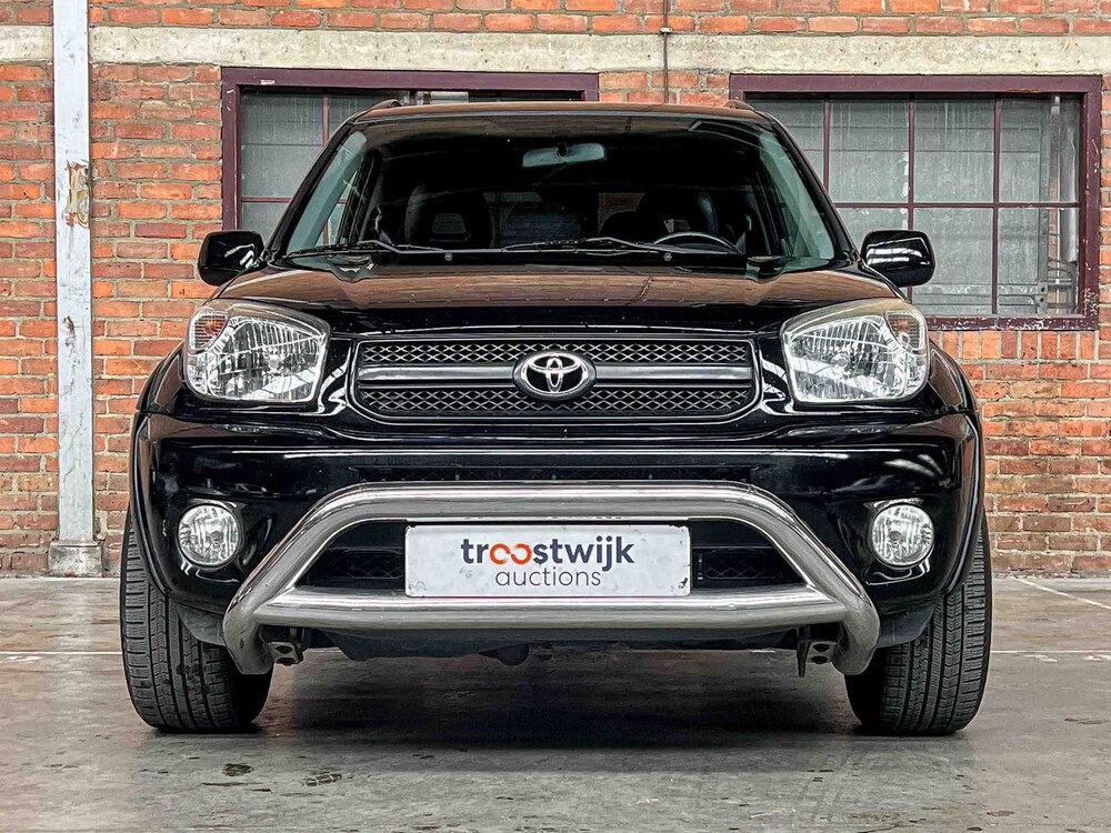 Toyota RAV4 2.0-16V VVT-i Sol (Automatik) 150 PS 2004, 76-HFB-9 Youngtimer