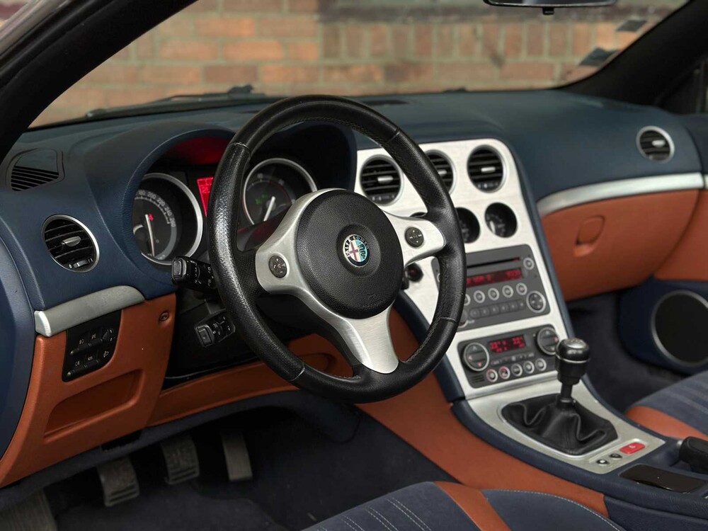 Alfa Romeo Spider 2.4 JTDM 200 PS 2007