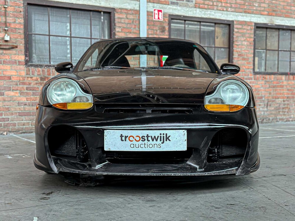 Porsche 911 Carrera 4 3,4 996 300 PS 1999 Youngtimer