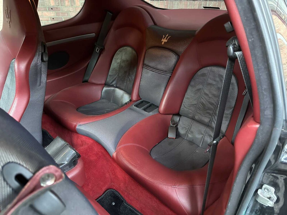 Maserati GranSport Coupé 4.2 V8 400 PS 2006 -Youngtimer-