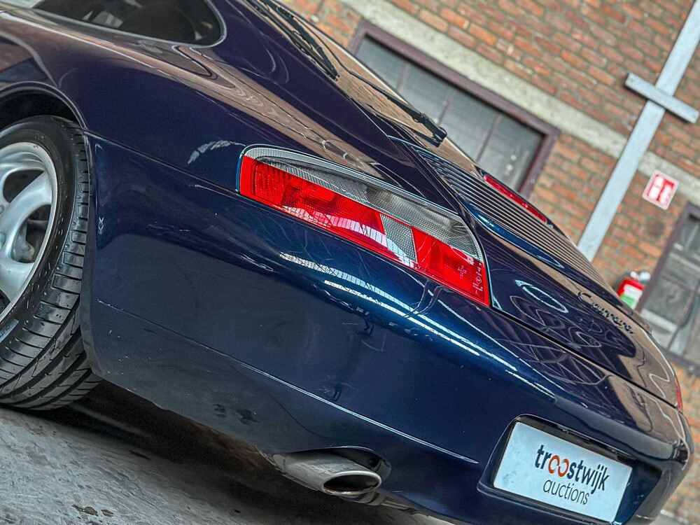 Porsche 911 Carrera 3.4 996 Coupé 300 PS 1998, HHZ-60-D