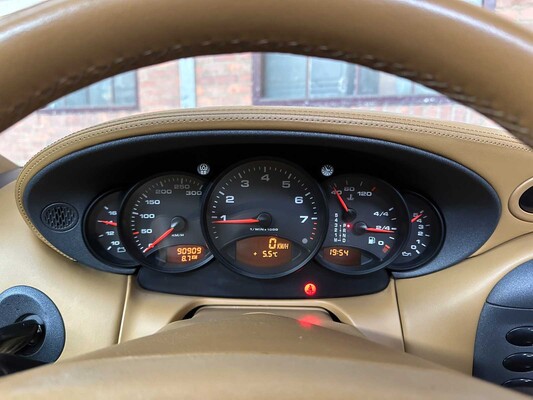Porsche 911 Carrera 3.4 996 Coupé 300pk 1998, HHZ-60-D