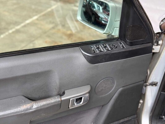 Land Rover Range Rover 4.4 V8 Vogue 286pk 2002, 67-SJ-DS Youngtimer