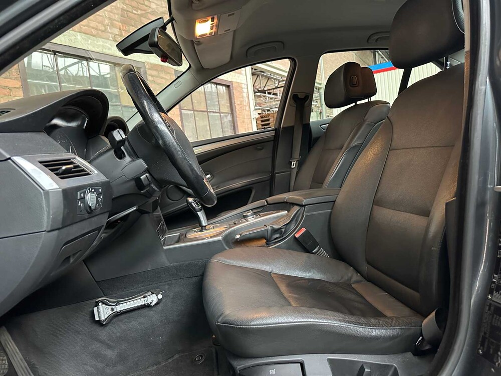 BMW 525i Business Line Edition II 218 PS 2009 5er, 71-JXB-8 Youngtimer