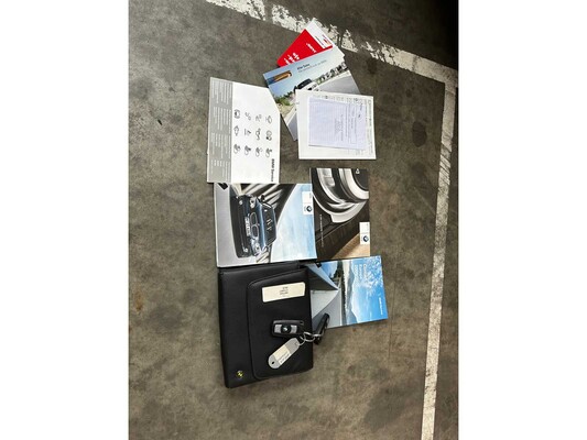 BMW 525i Business Line Edition II 218 PS 2009 5er, 71-JXB-8 Youngtimer