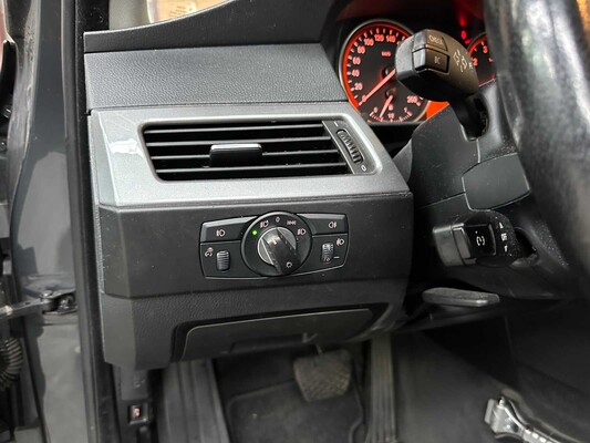 BMW 525i Business Line Edition II 218 PS 2009 5er, 71-JXB-8 Youngtimer