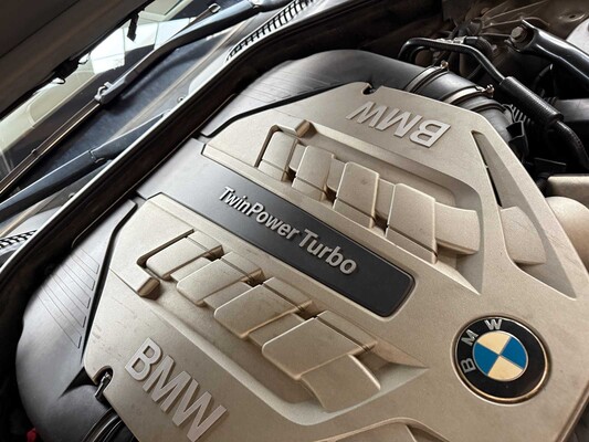 BMW 750i xDrive High 4.4 V8 Executive 408pk 2010 7-Serie, L-524-ZV