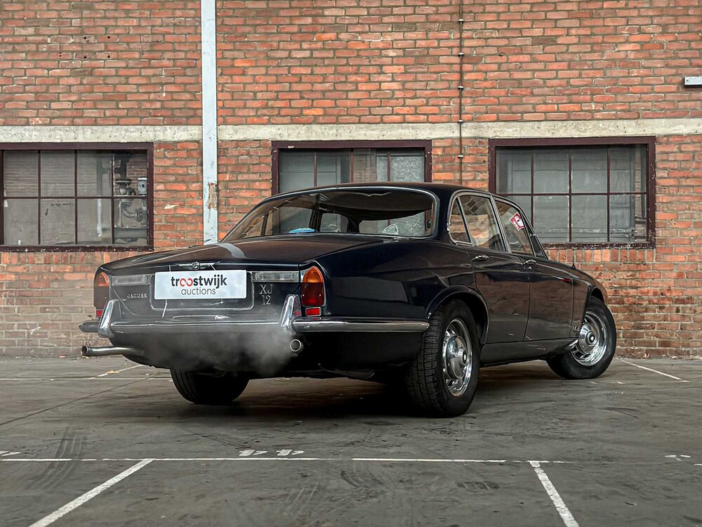 Jaguar XJ 5.3 V12 de Luxe 313 PS 1973, 94-YA-92