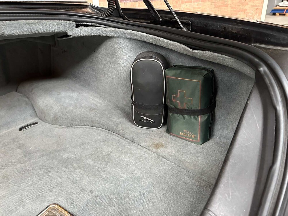 Jaguar XJ8 3,5 V8 258 PS 2003 Youngtimer