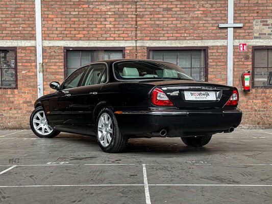 Jaguar XJ8 3.5 V8 258pk 2003 Youngtimer