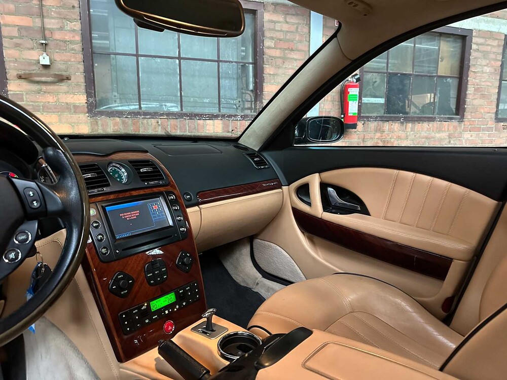 Maserati Quattroporte 4.2 V8 Duo Select 400 PS 2006, L-851-RK Youngtimer