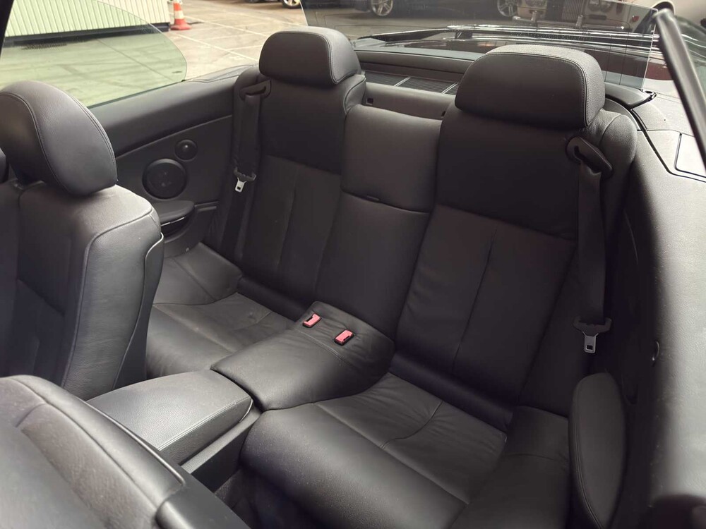 BMW 650i Cabriolet 4,8 V8 6er Serie 367 PS 2006