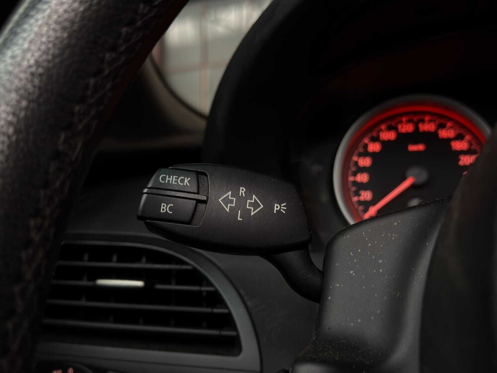 BMW 650i Cabriolet 4,8 V8 6er Serie 367 PS 2006