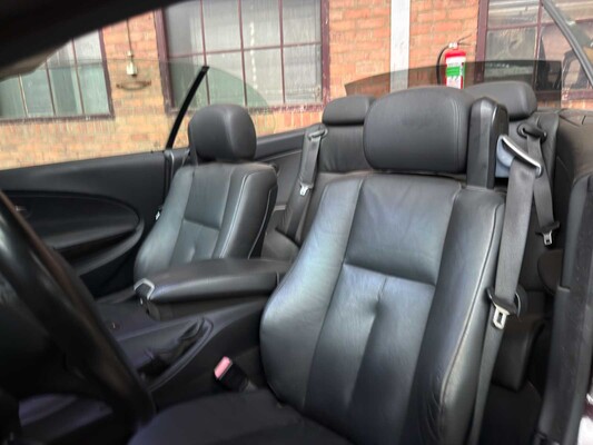 BMW 650i Cabrio 4.8 V8 6-serie 367pk 2006