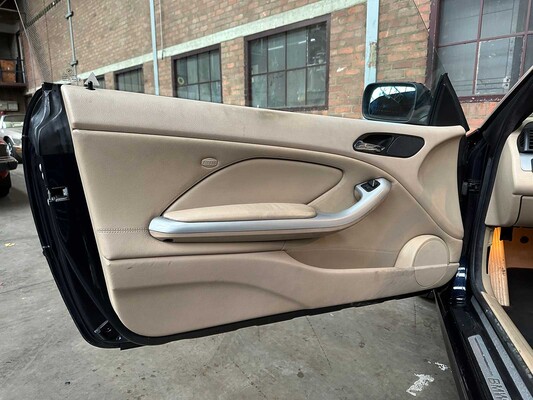 BMW 325Ci Executive 192pk 2002 (Origineel-NL) 3-serie Cabriolet, 11-JP-PG