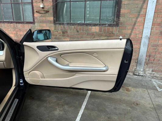 BMW 325Ci Executive 192pk 2002 (Origineel-NL) 3-serie Cabriolet, 11-JP-PG