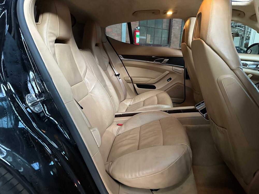 Porsche Panamera S 4,8 V8 400 PS 2009 Youngtimer