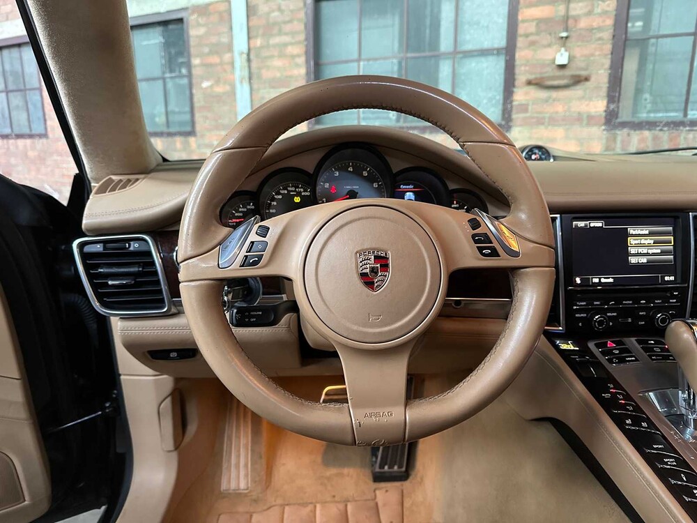 Porsche Panamera S 4,8 V8 400 PS 2009 Youngtimer