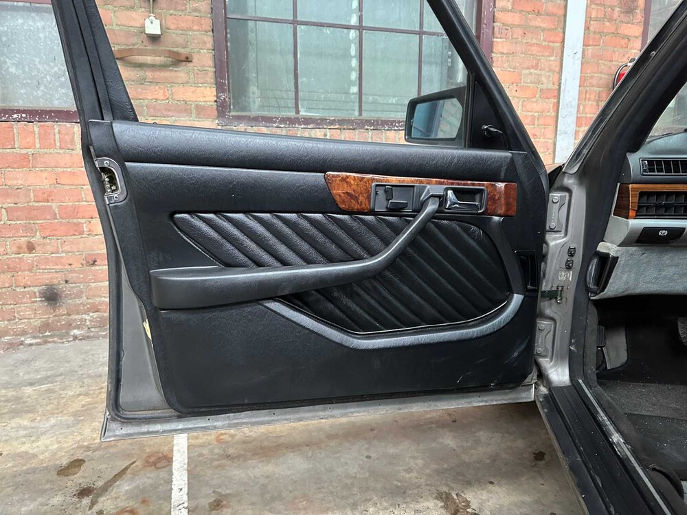 Mercedes-Benz S380 3,8 V8 204 PS 1982 S-Klasse