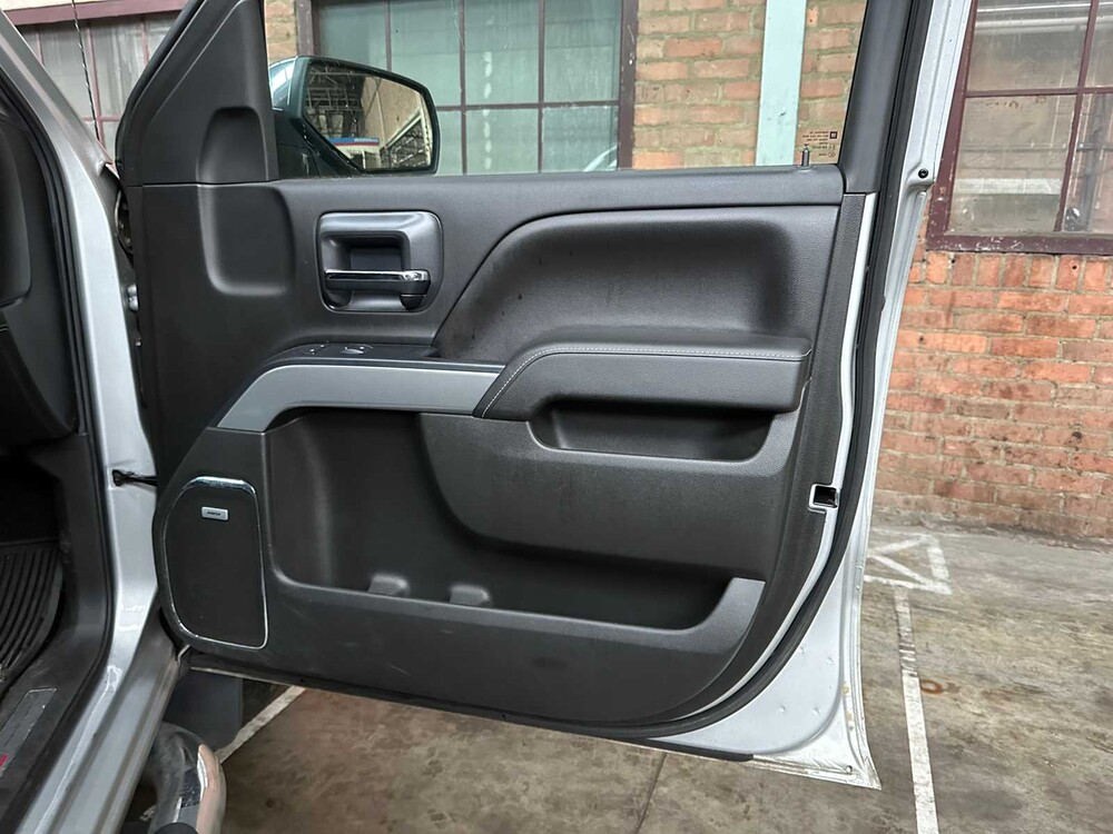 Chevrolet Silverado 5,3L V8 Z71 Pick-up Truck 390 PS 2014, VK-821-F