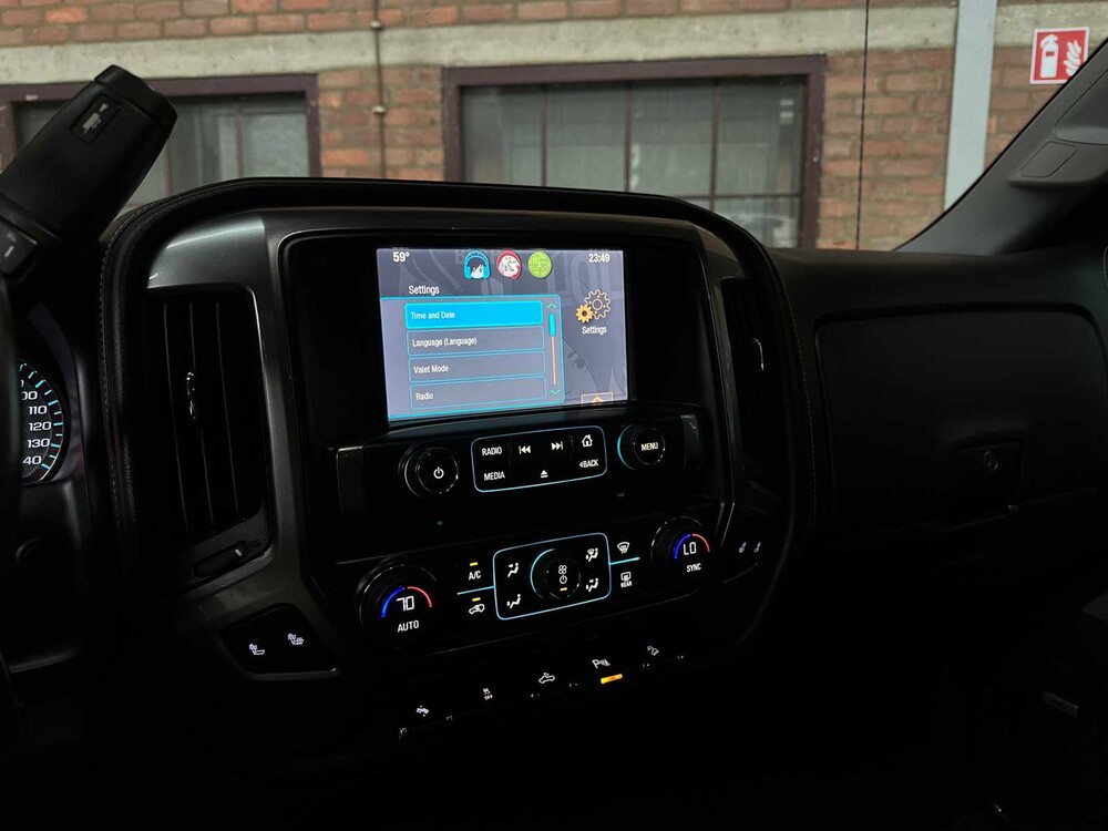 Chevrolet Silverado 5,3L V8 Z71 Pick-up Truck 390 PS 2014, VK-821-F