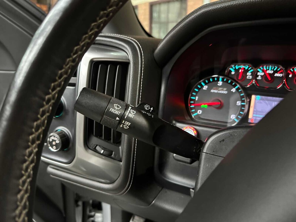 Chevrolet Silverado 5,3L V8 Z71 Pick-up Truck 390 PS 2014, VK-821-F