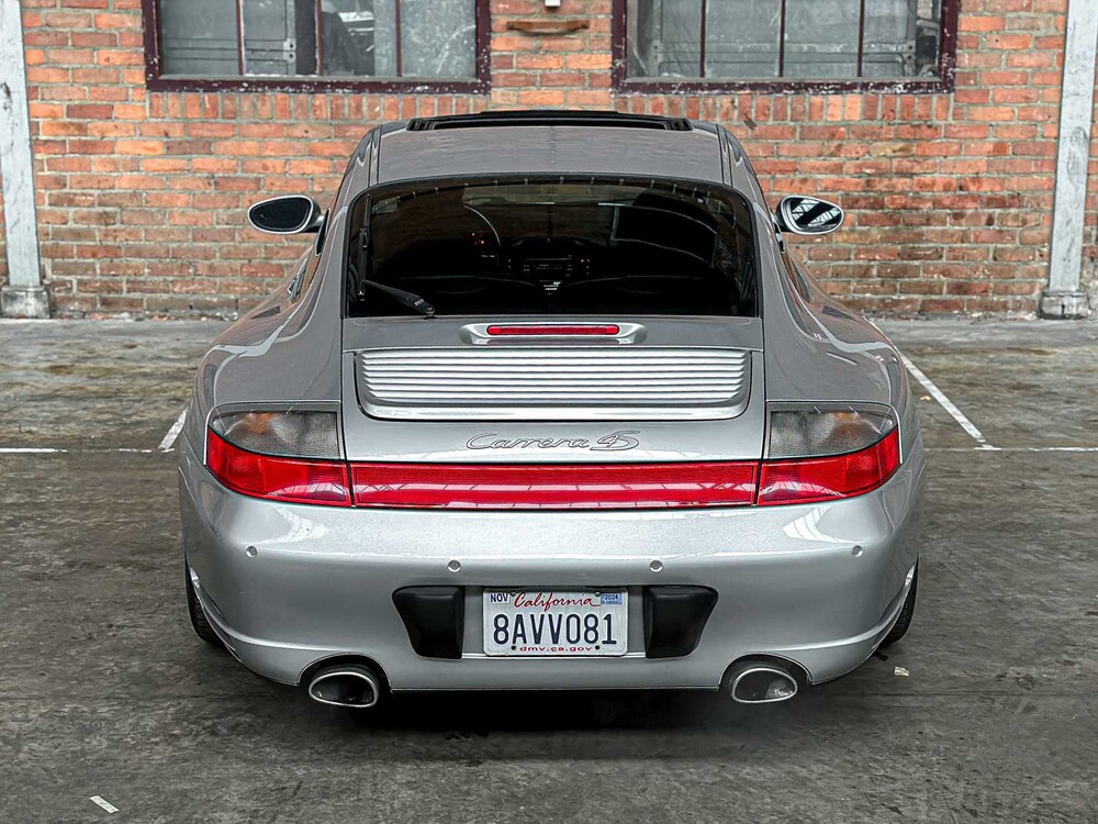 Porsche 911 Carrera 4S 3,6 996 320 PS 2002 Youngtimer