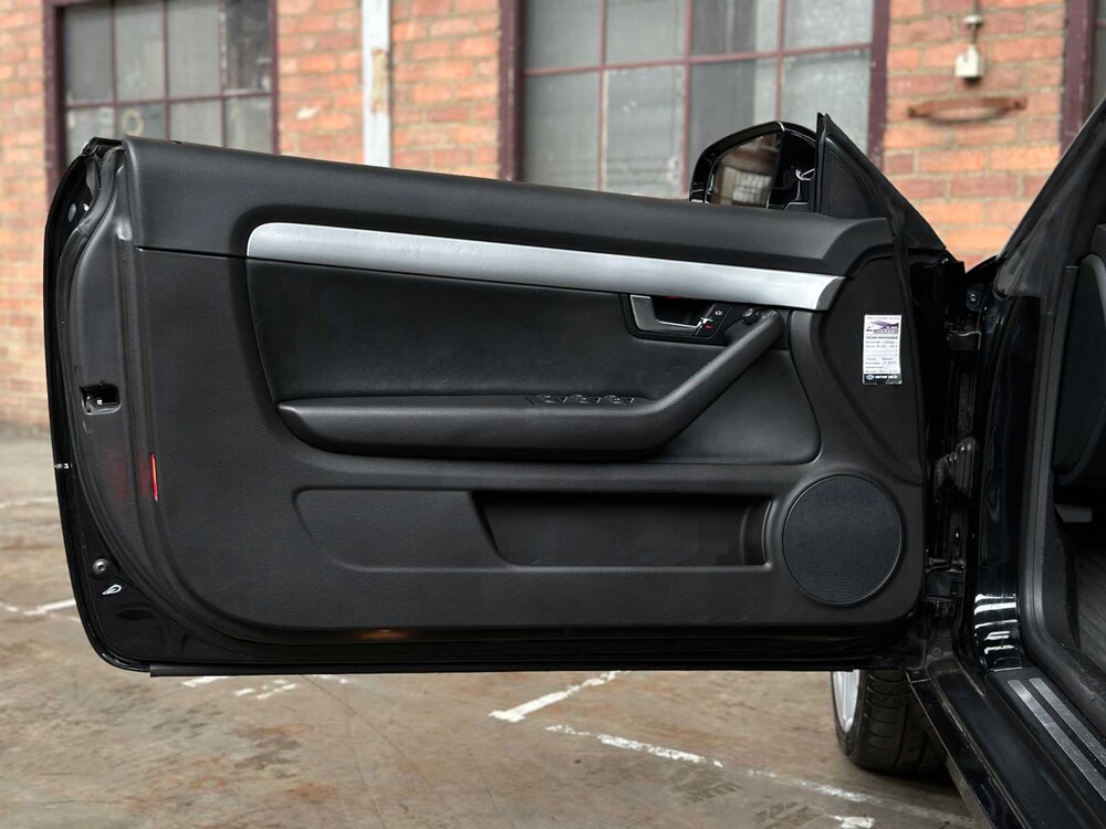 Audi A4 Cabriolet 3.2 FSI V6 Quattro Pro Line 256 PS 2006, 70-SR-RL Youngtimer