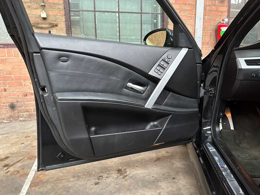 BMW M5 5.0 V10 E60 500pk 2006 5-serie Youngtimer