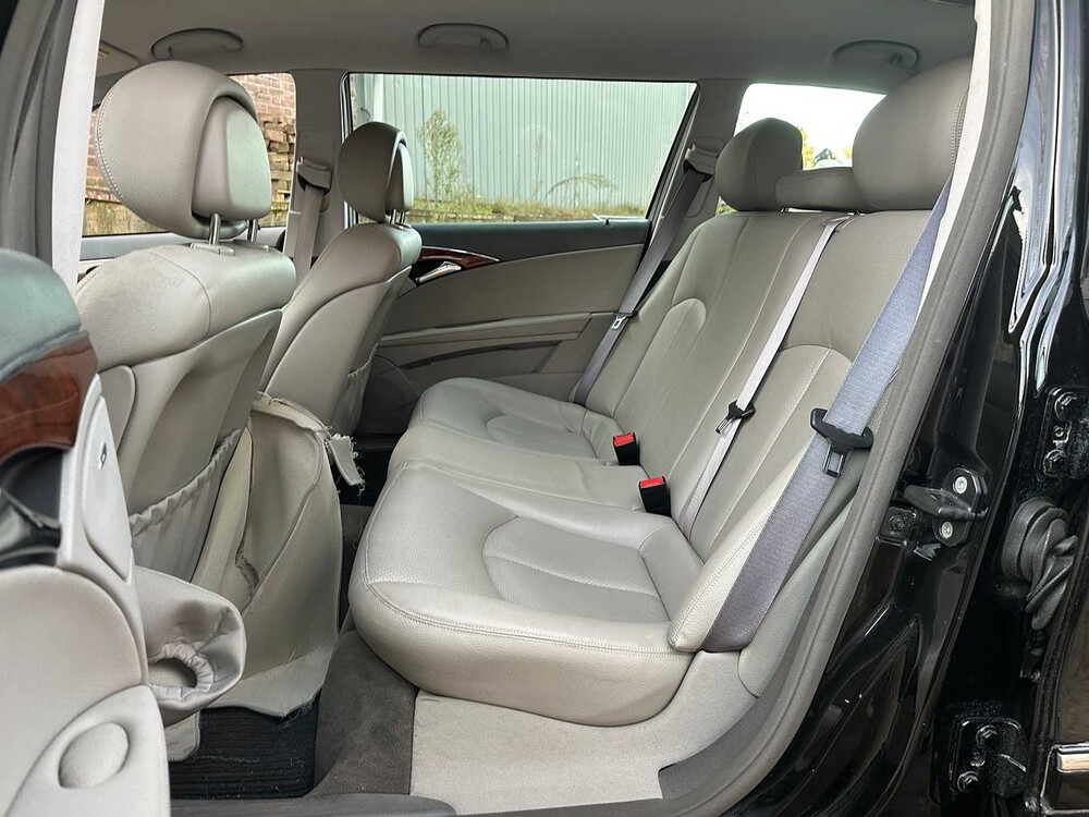 Mercedes-Benz E200 Limousine Kompressor 2007 E-Klasse, 85-TV-XF Youngtimer