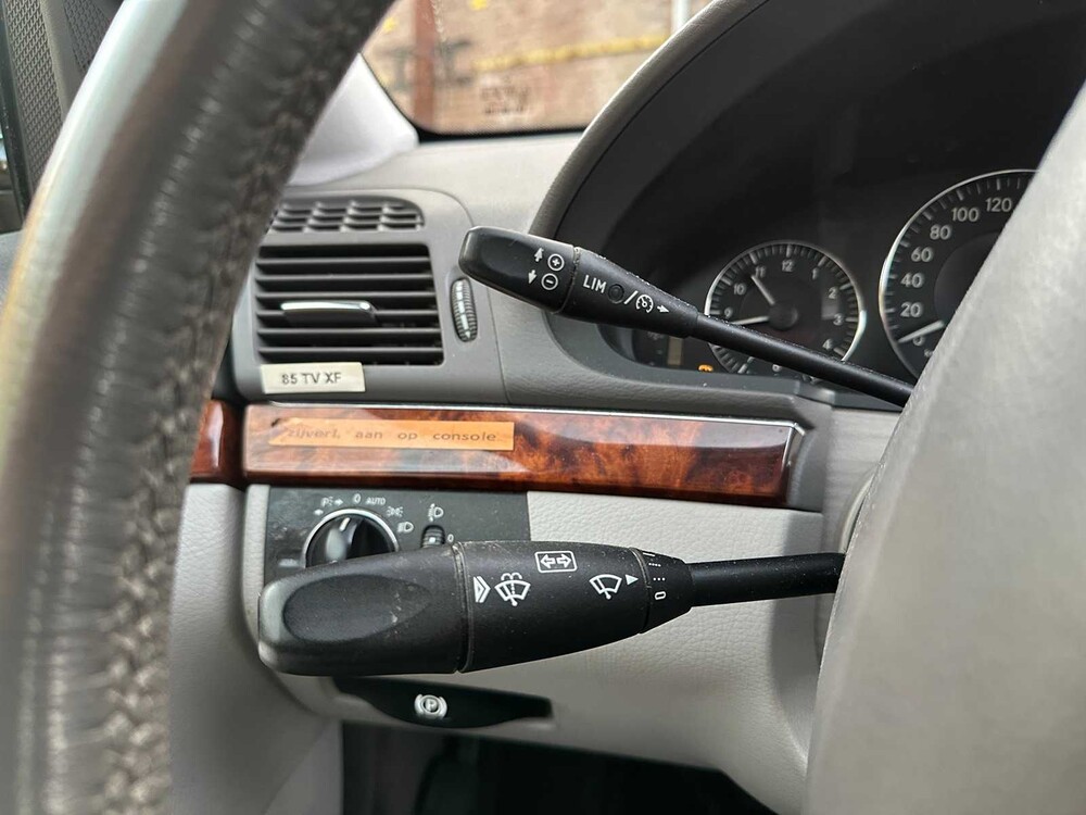 Mercedes-Benz E200 Limousine Kompressor 2007 E-Klasse, 85-TV-XF Youngtimer