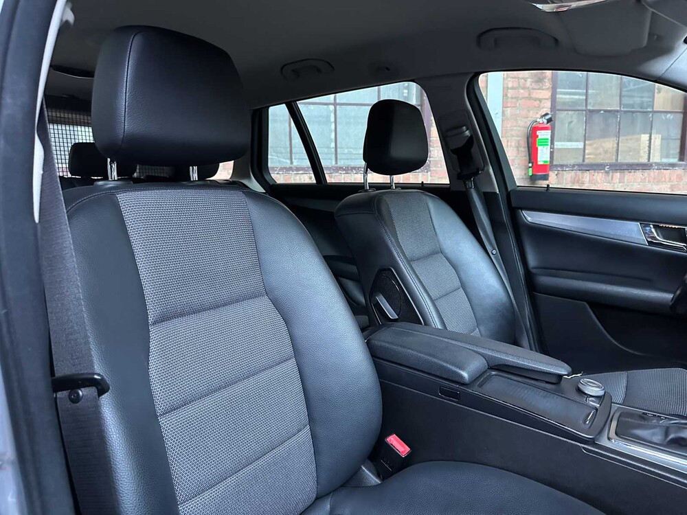 Mercedes-Benz C180 CDI BlueEFFICIENCY Business Class Avantgarde C-Klasse Kombi 120 PS 2010 (Original-NL), 70-NPB-5