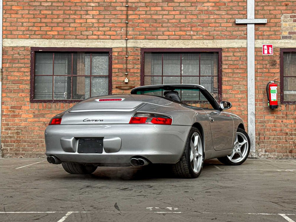 Porsche 911 Carrera Cabriolet 3,6 996 320 PS 2003 Youngtimer -Manuell-