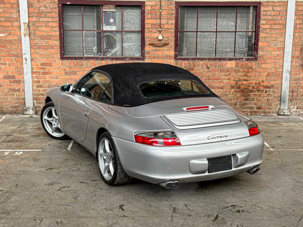 Porsche 911 Carrera Cabriolet 3,6 996 320 PS 2003 Youngtimer -Manuell-