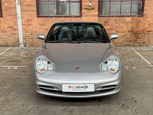 Porsche 911 Carrera Cabriolet 3.6 996 320pk 2003 Youngtimer -Handgeschakeld-
