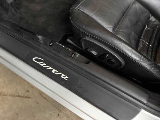 Porsche 911 Carrera Cabriolet 3.6 996 320pk 2003 Youngtimer -Handgeschakeld-