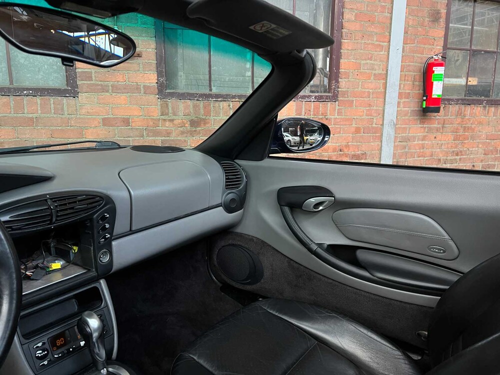 Porsche Boxster 986 2,7 220 PS 2000 Youngtimer